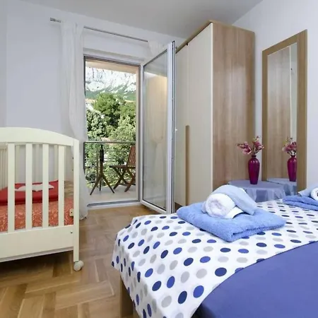 Rosy Apartment Makarska
