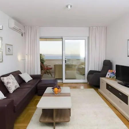 Rosy Apartment *